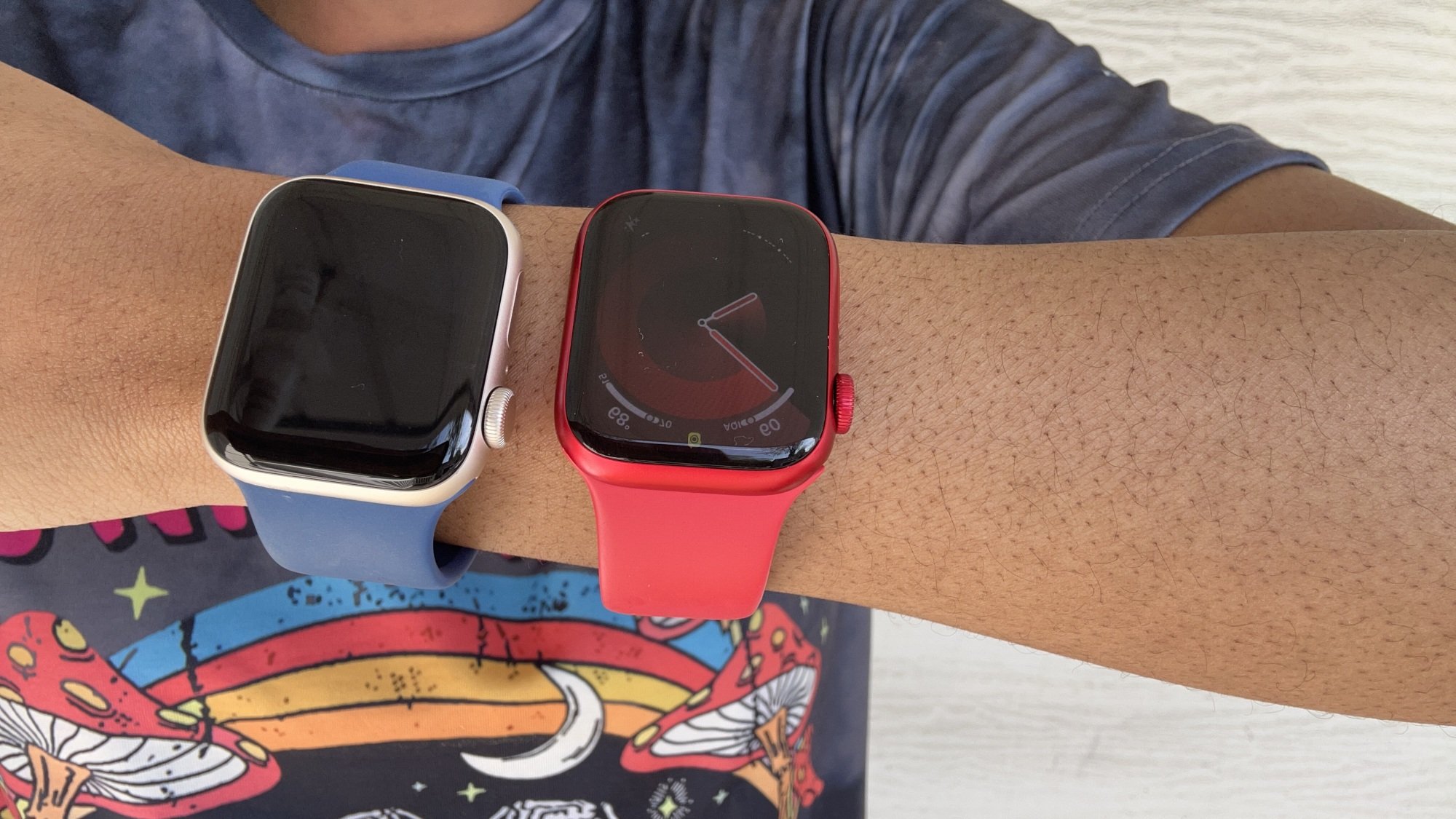 Apple Watch SE and Apple Watch Series 9 on woman's wrist