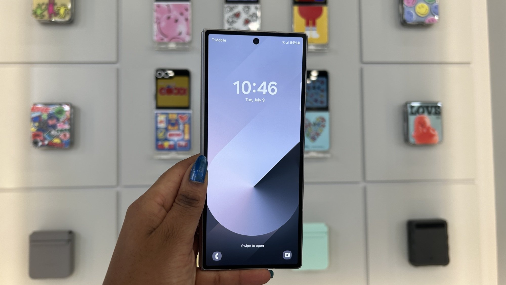 Samsung Galaxy Z Fold 6 cover display in hand 