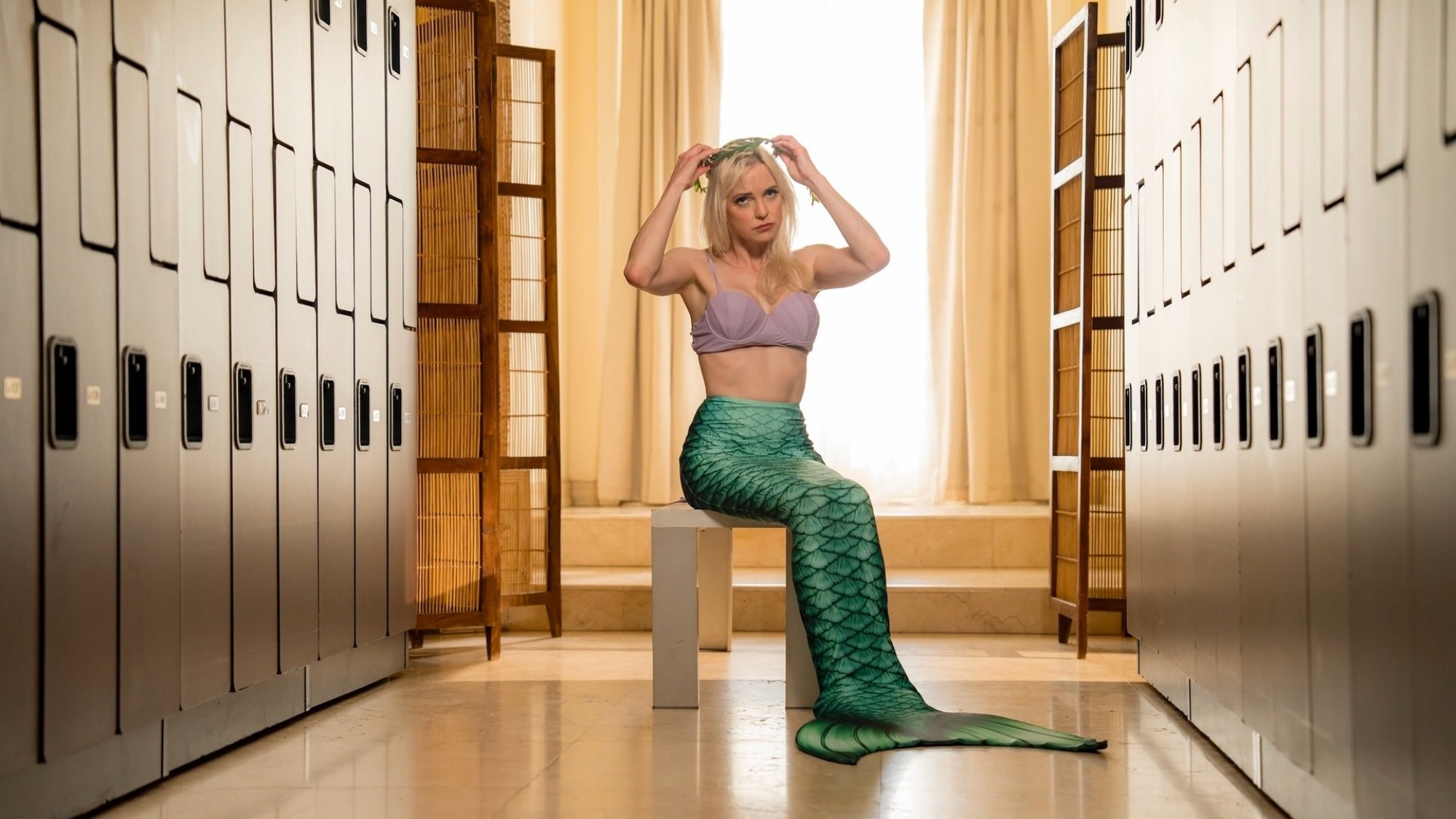 Anna Faris appears in "Mermaids" in "It's Florida, Man."